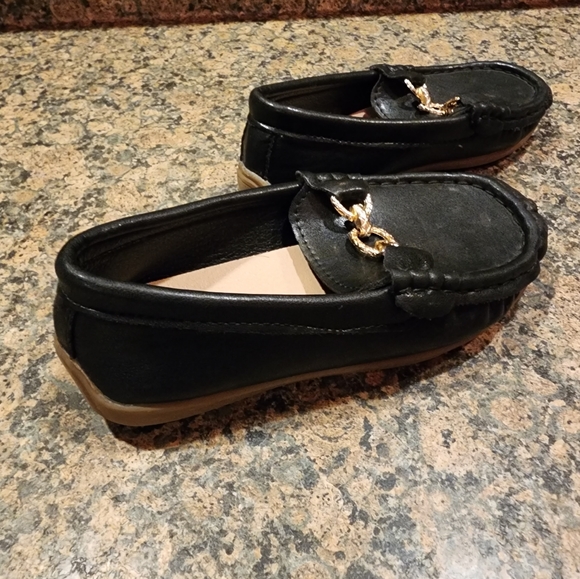 Toddler Black Leather Loafers, Size 27 - Picture 8 of 9